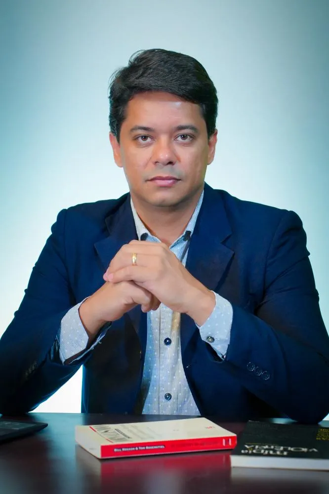 Clifton Morais